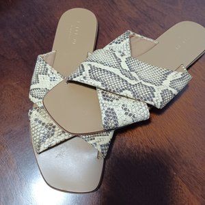 Everlane Women's Slip on Sandals Size 10.5 Crossover leather animal print